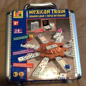 Cardinal Mexican Train Domino Game Set